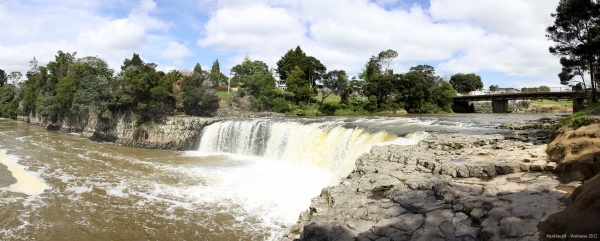 hanuru-falls-pan